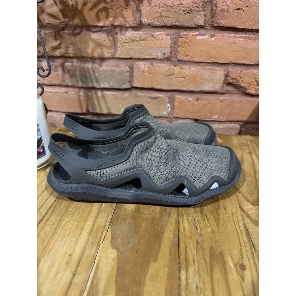 Crocs Men's Size 9 Swiftwater Wave Sandals Brown Mesh Slip On Water Shoes Lake